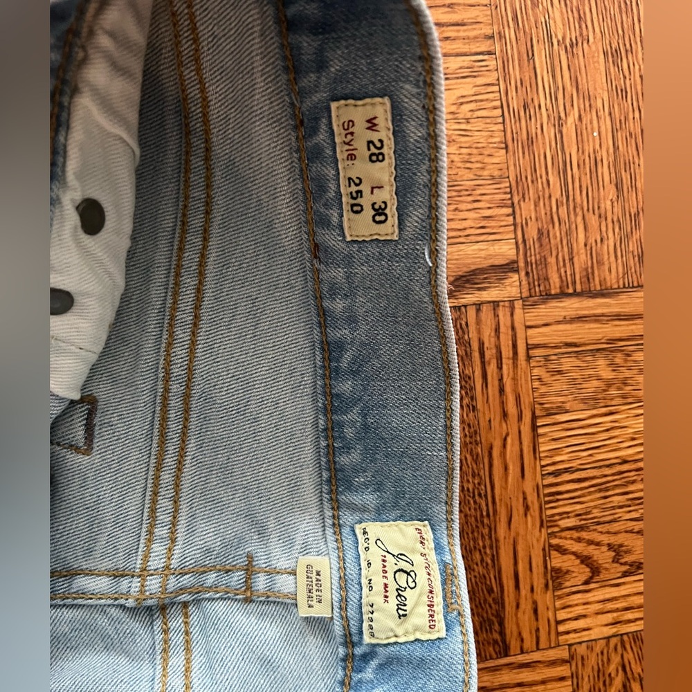 JCrew 250 Skinny Jeans / Light Wash / 28x30 - Picture 3 of 4